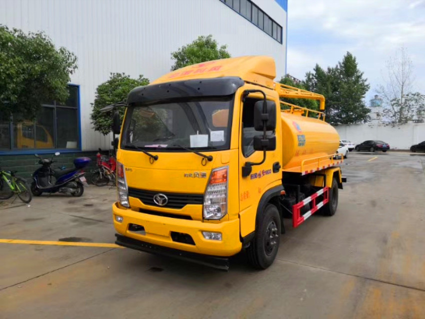 ���S܇������܇�S�҃r���r�����S܇�S��ֱ�N���������F