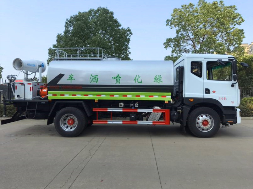 �|�L(f��ng)12����ˮ܇��r,��ˮ܇�����u-�����������F(tu��n)