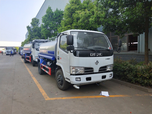 С�͞�ˮ܇�S�ҡ���ˮ܇��r����ُ��λ