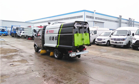 �L(zh��ng)����·܇��2����·܇�r(ji��)��-С�͒�·܇�S��ֱ�N