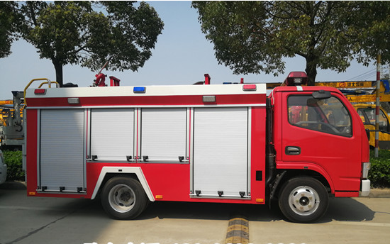 �|�L(f��ng)С������܇(ch��)-�{(l��n)������܇(ch��)