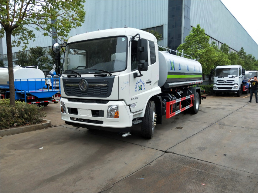 ����О�ˮ܇�N��-����О�ˮ܇�S��ֱ�N-����О�ˮ܇�r���(b��o)�r-�������F(tu��n)