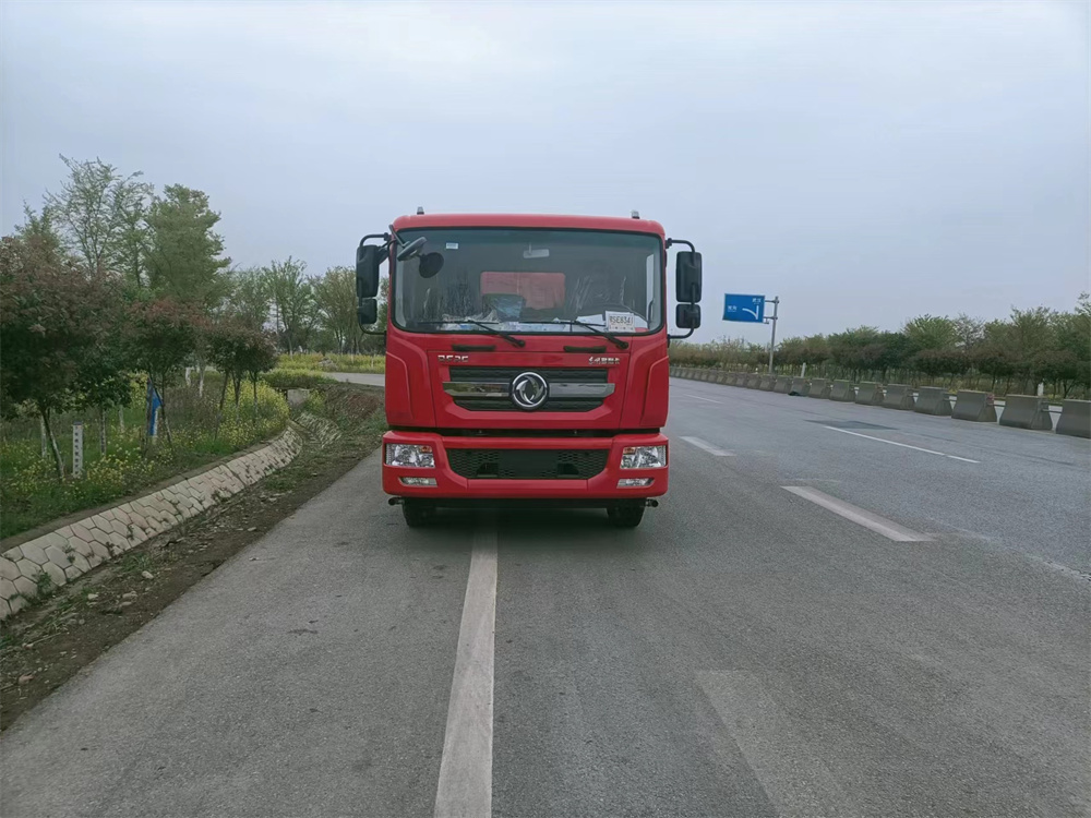 ��ˮ܇��Ҋ���ϵĽ�Q����-����ӯͨ