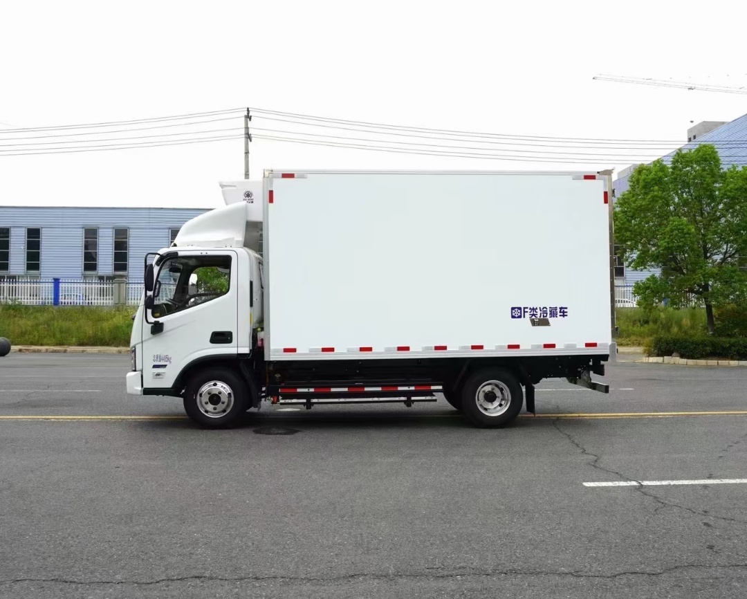 ����W�R�����{(l��n)���܇-�W����늻��(d��ng)���܇